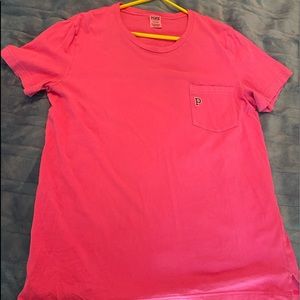 Victoria’s Secret Pink t shirt